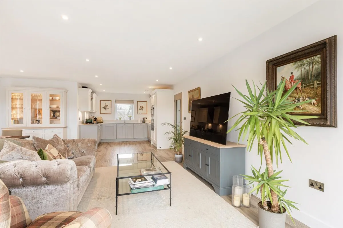 Cocks Lane, Warfield, RG42, photo 9