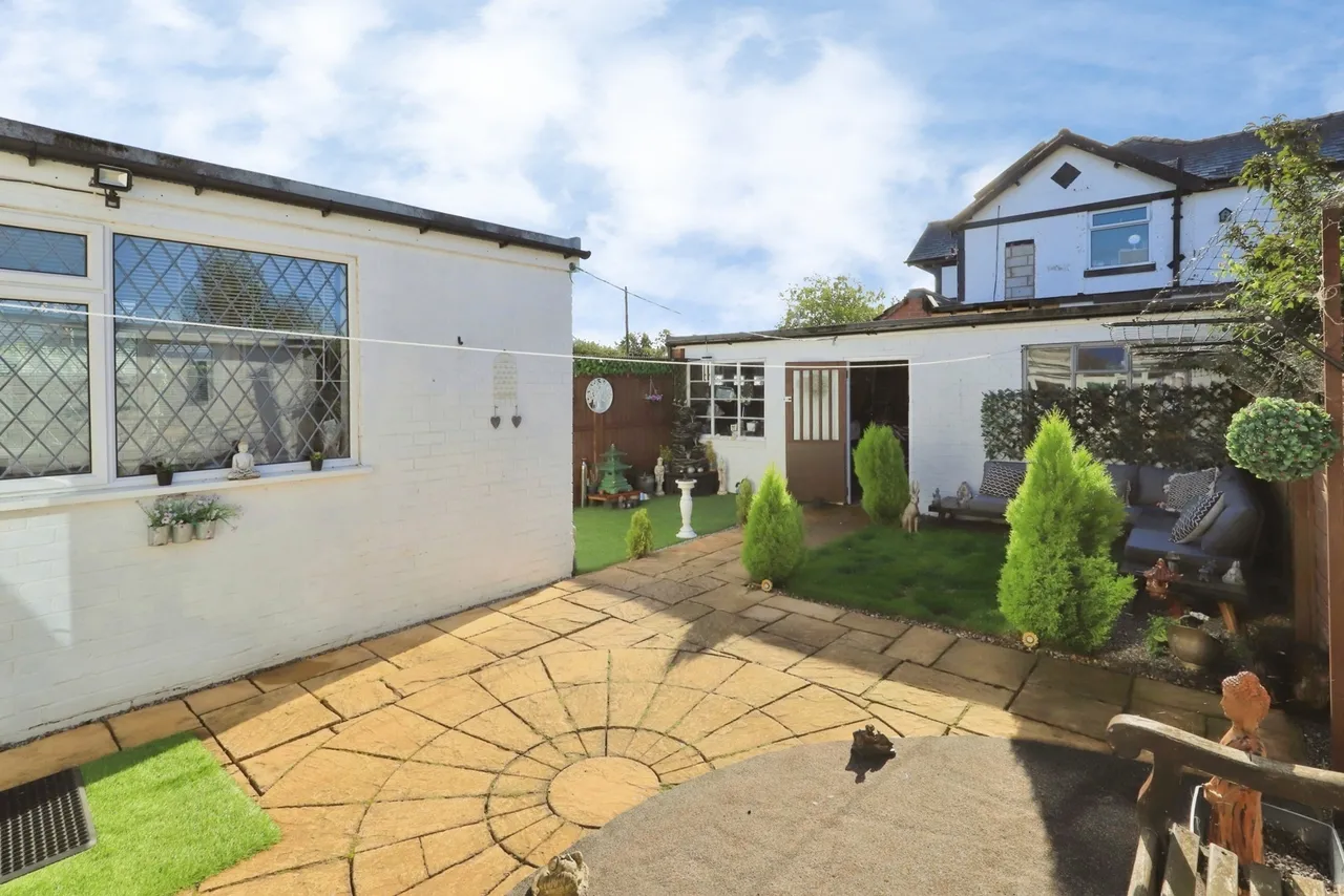 Spring Grove Crescent, Kidderminster, DY11, photo 17