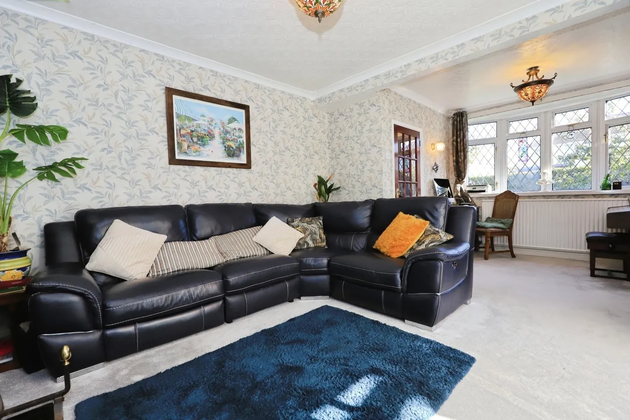 Spring Grove Crescent, Kidderminster, DY11, photo 6