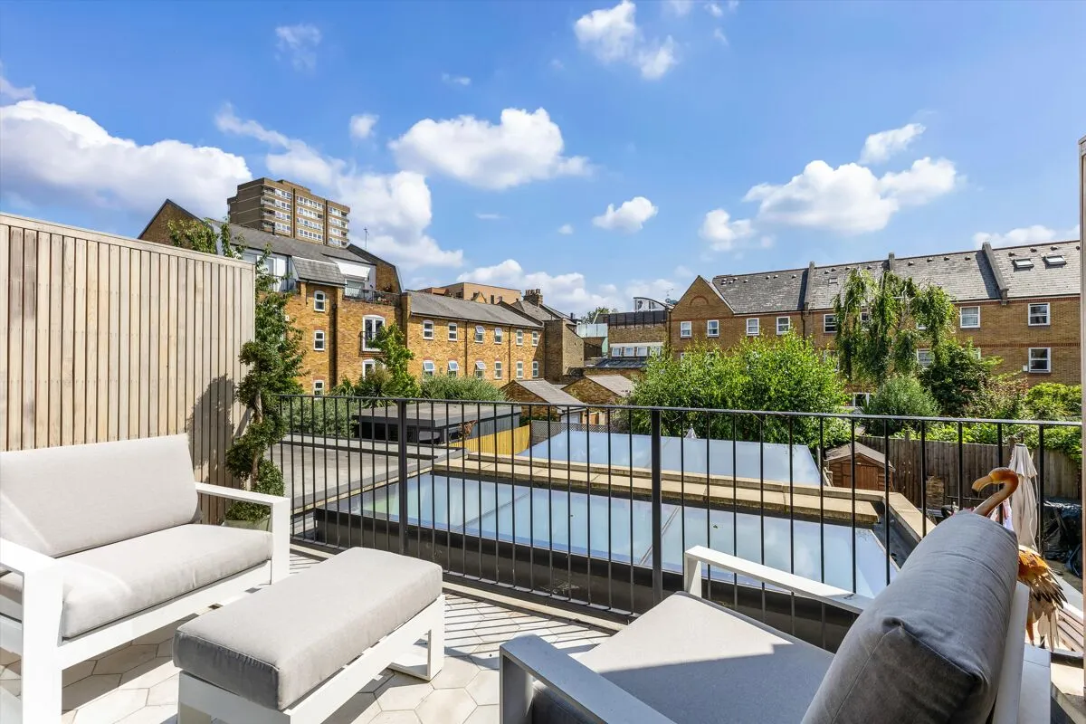 Vicarage Crescent, London, SW11, photo 8
