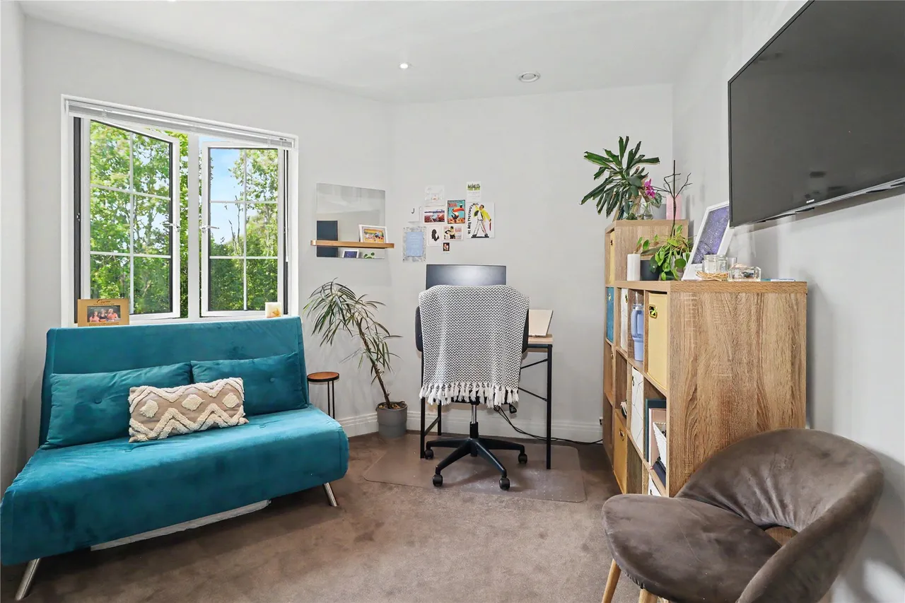 Monument Road, Woking, GU21, photo 13