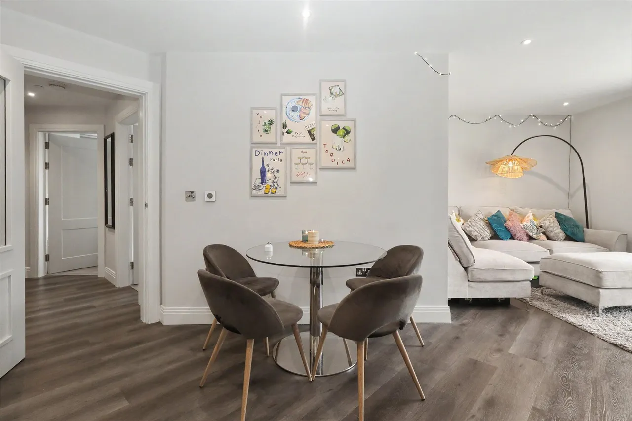 Monument Road, Woking, GU21, photo 9