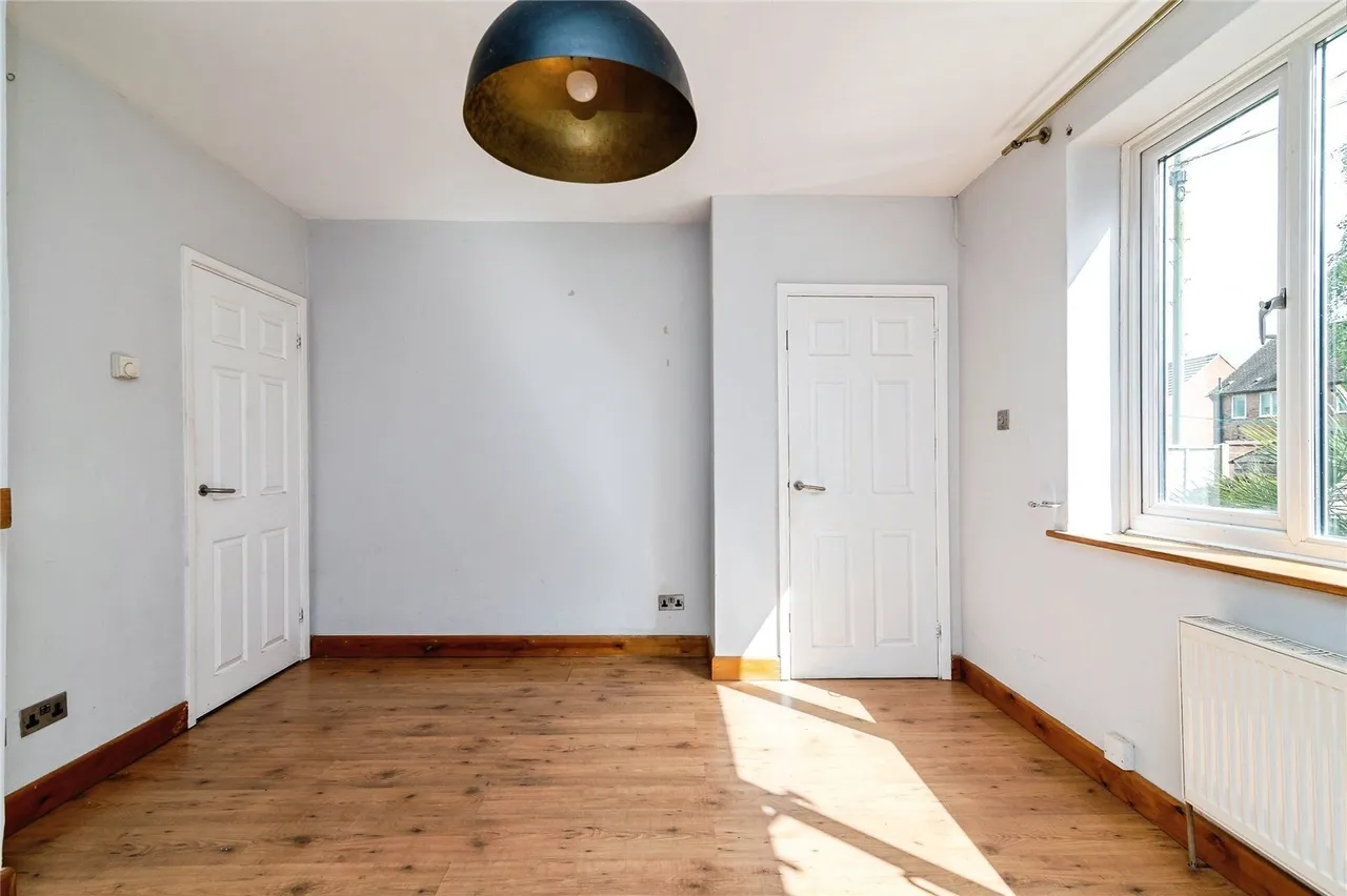 Trenchard Close, Newton, NG13, photo 5