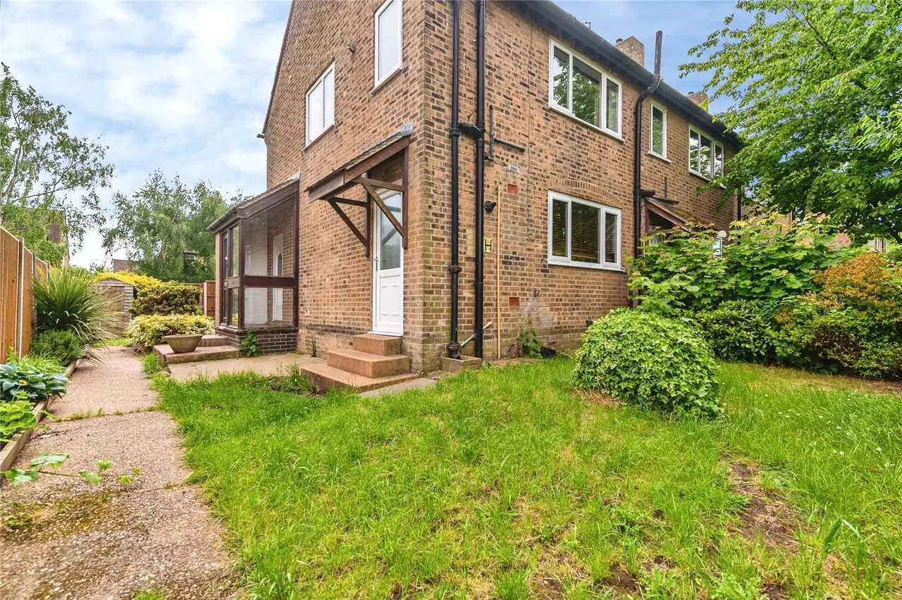 Trenchard Close, Newton, NG13, photo 19