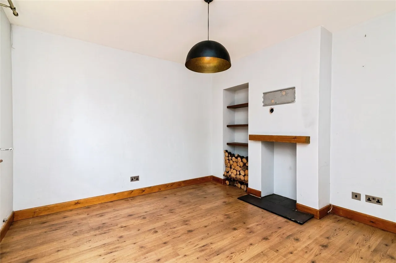 Trenchard Close, Newton, NG13, photo 4