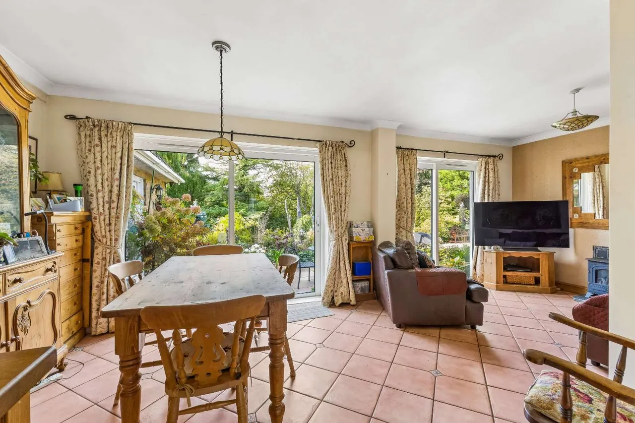 San Remo Road, Aspley Guise, MK17, photo 8