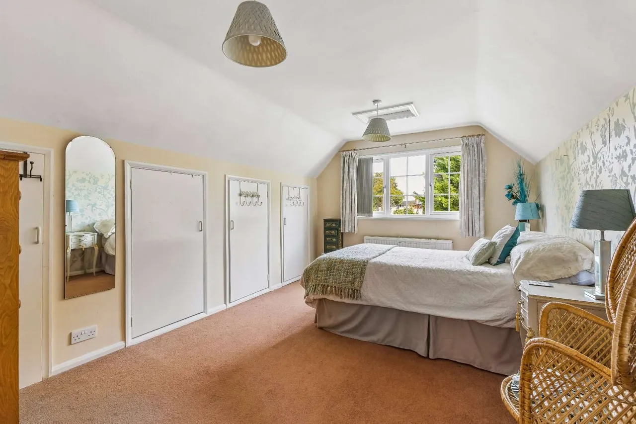 San Remo Road, Aspley Guise, MK17, photo 19