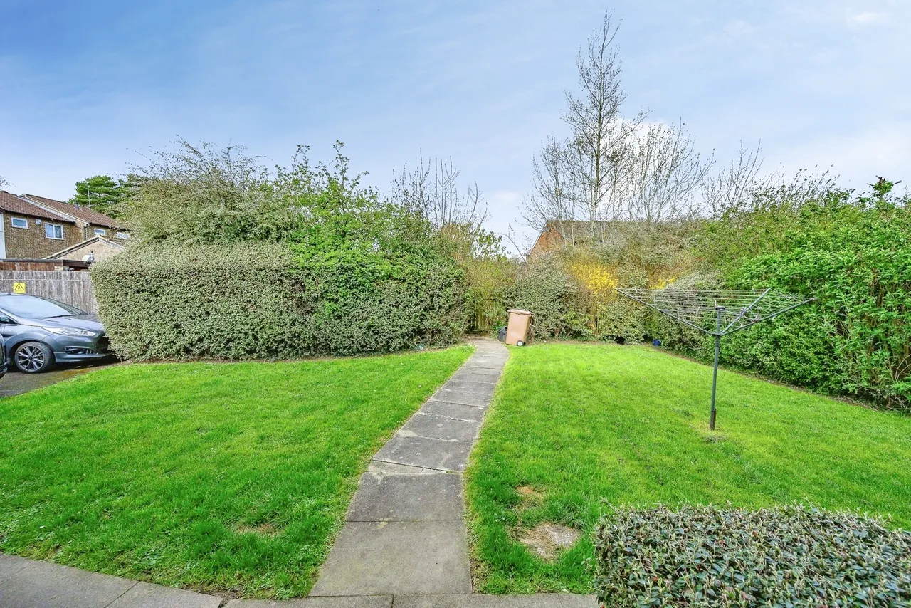 Sorrel Close, LUTON, Bedfordshire, LU3, photo 9