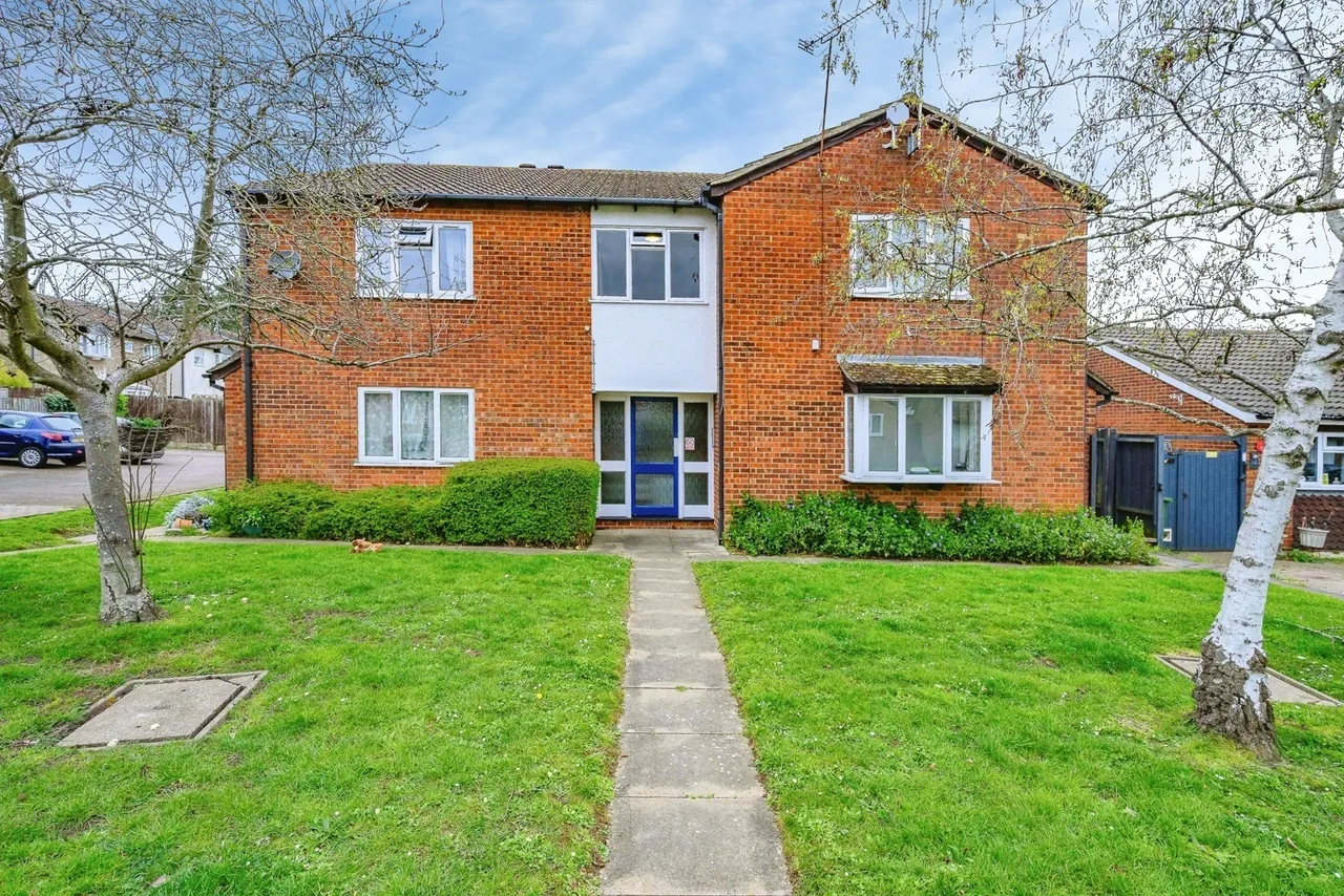 1 bed flat for sale — Sorrel Close, LUTON, Bedfordshire, LU3