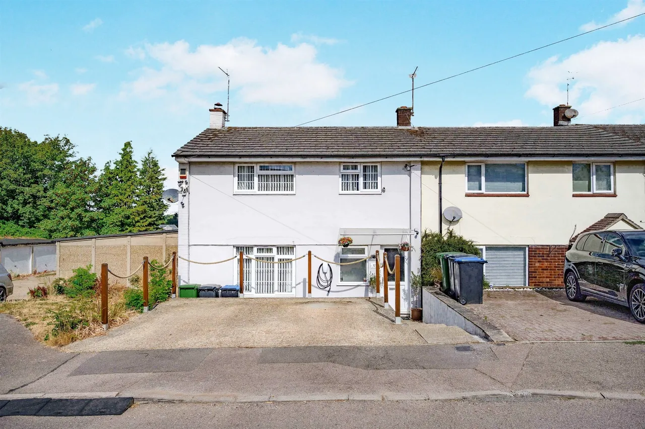 Bevan Close, Hemel Hempstead, HP3, photo 18