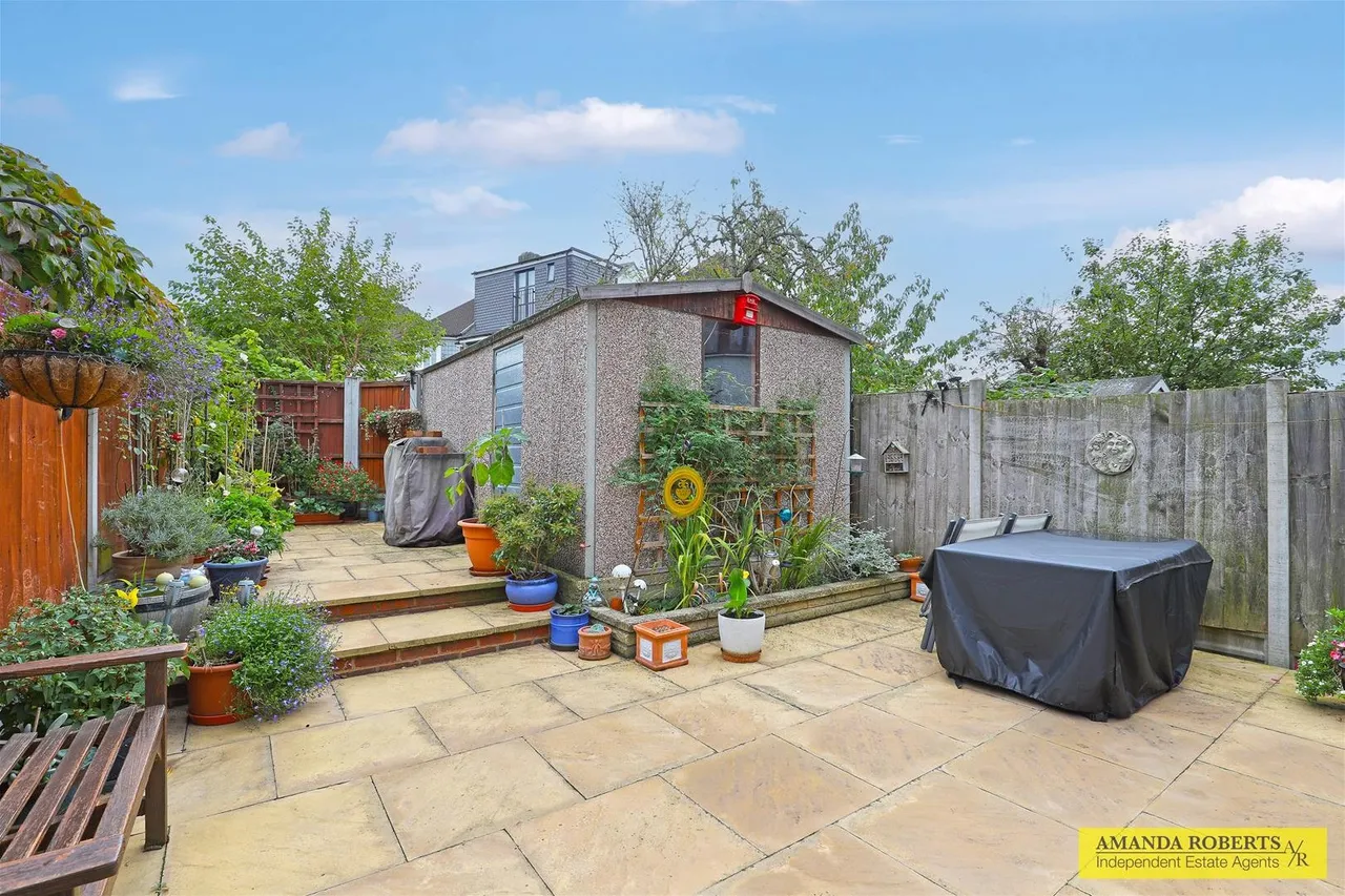 Waltham Way, Chingford, photo 22