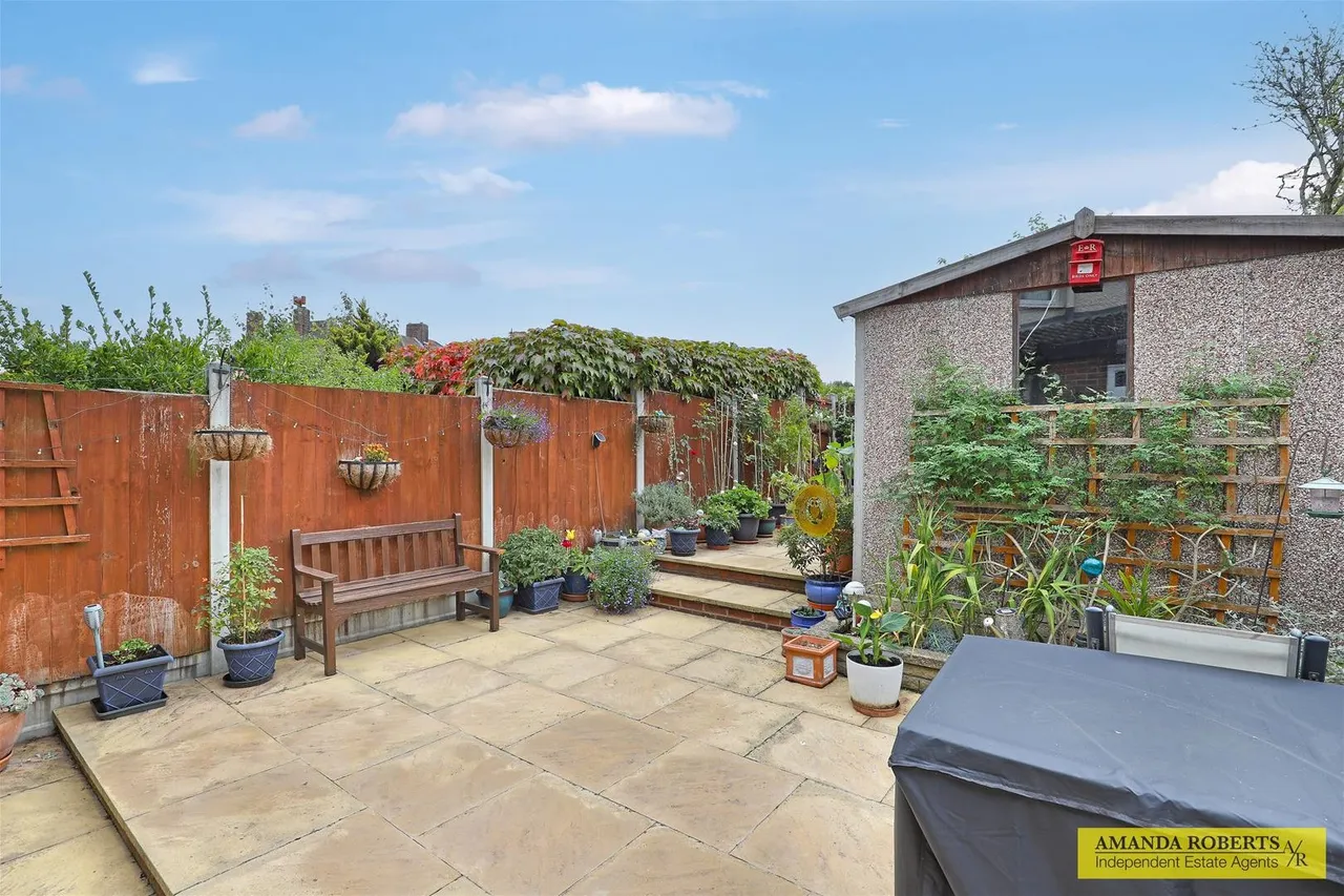 Waltham Way, Chingford, photo 21