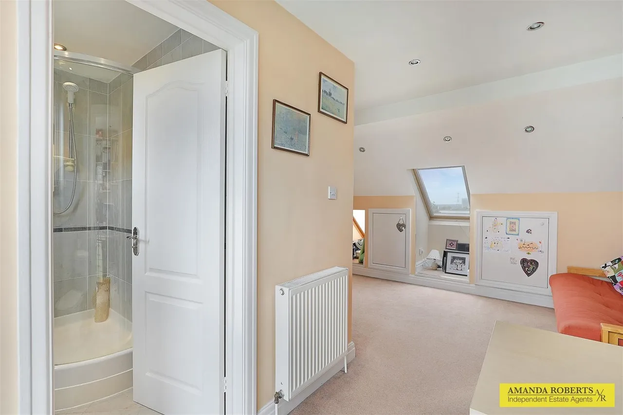 Waltham Way, Chingford, photo 18