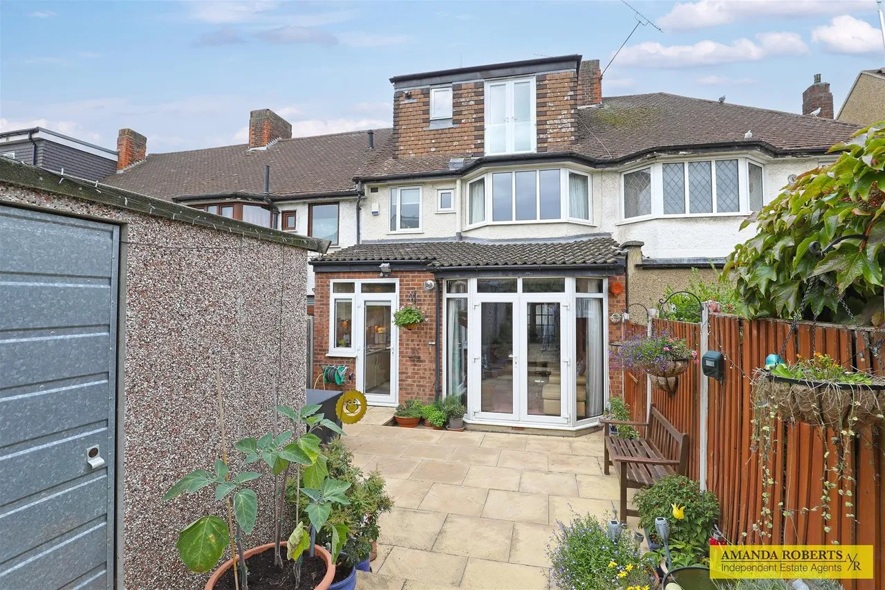 Waltham Way, Chingford, photo 23