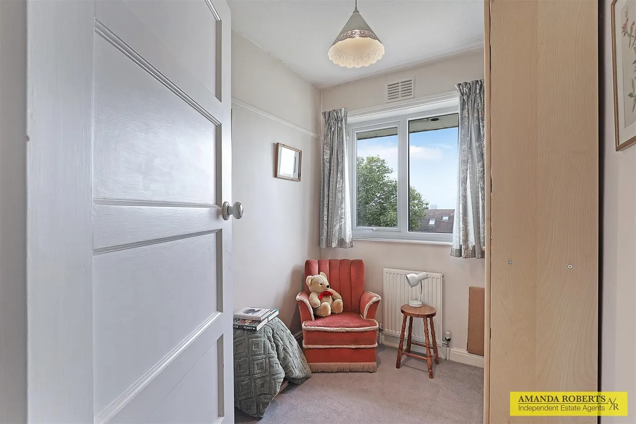 Waltham Way, Chingford, photo 15