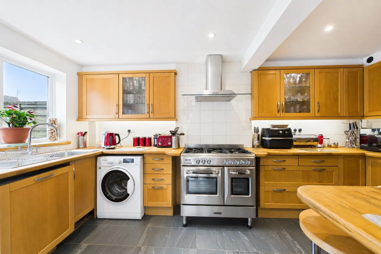 Chieveley Close, Tilehurst, RG31, photo 5