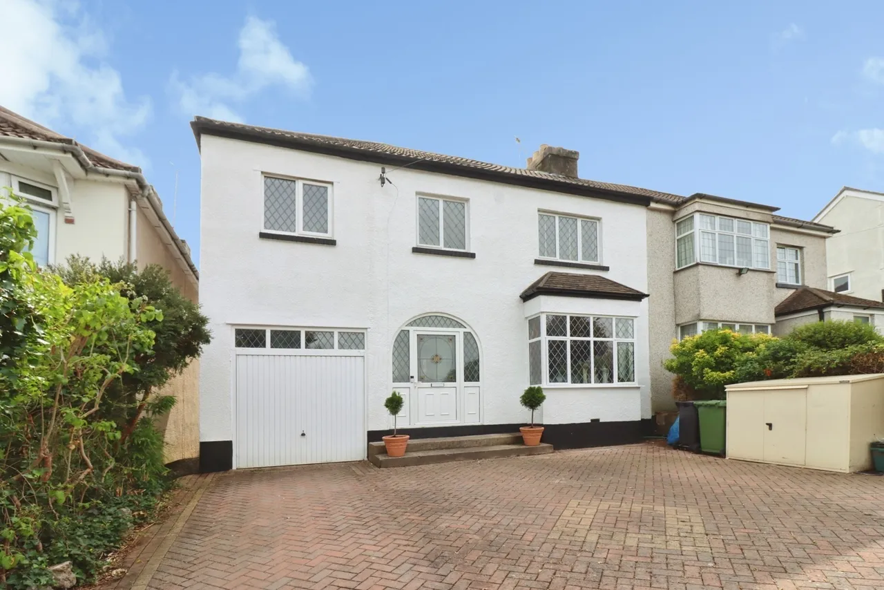 4 bed house for sale — Westerleigh Road, Bristol, Gloucestershire, BS16