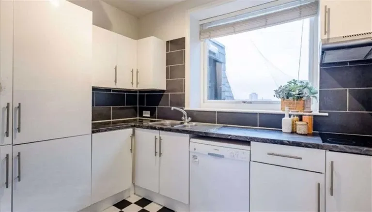 Park Road, Regents Park, NW8 7HY, photo 4