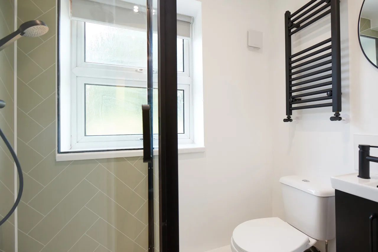 Room 4, Lord Haddon Road DE7 8AX, photo 8