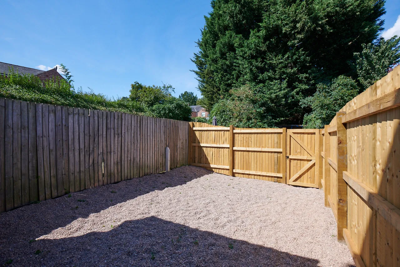 Room 4, Lord Haddon Road DE7 8AX, photo 12