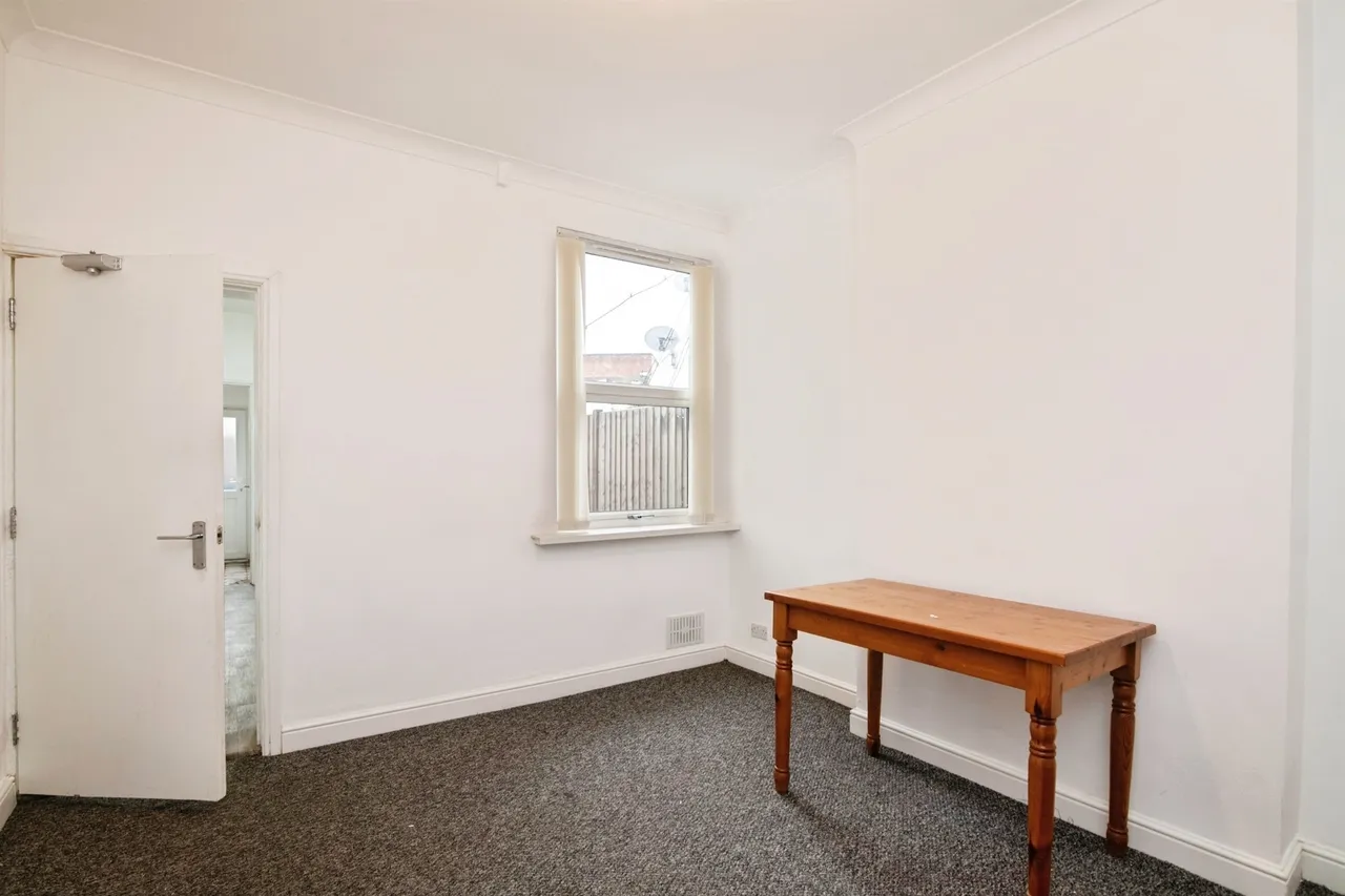 Poplar Road, Smethwick, B66, photo 6