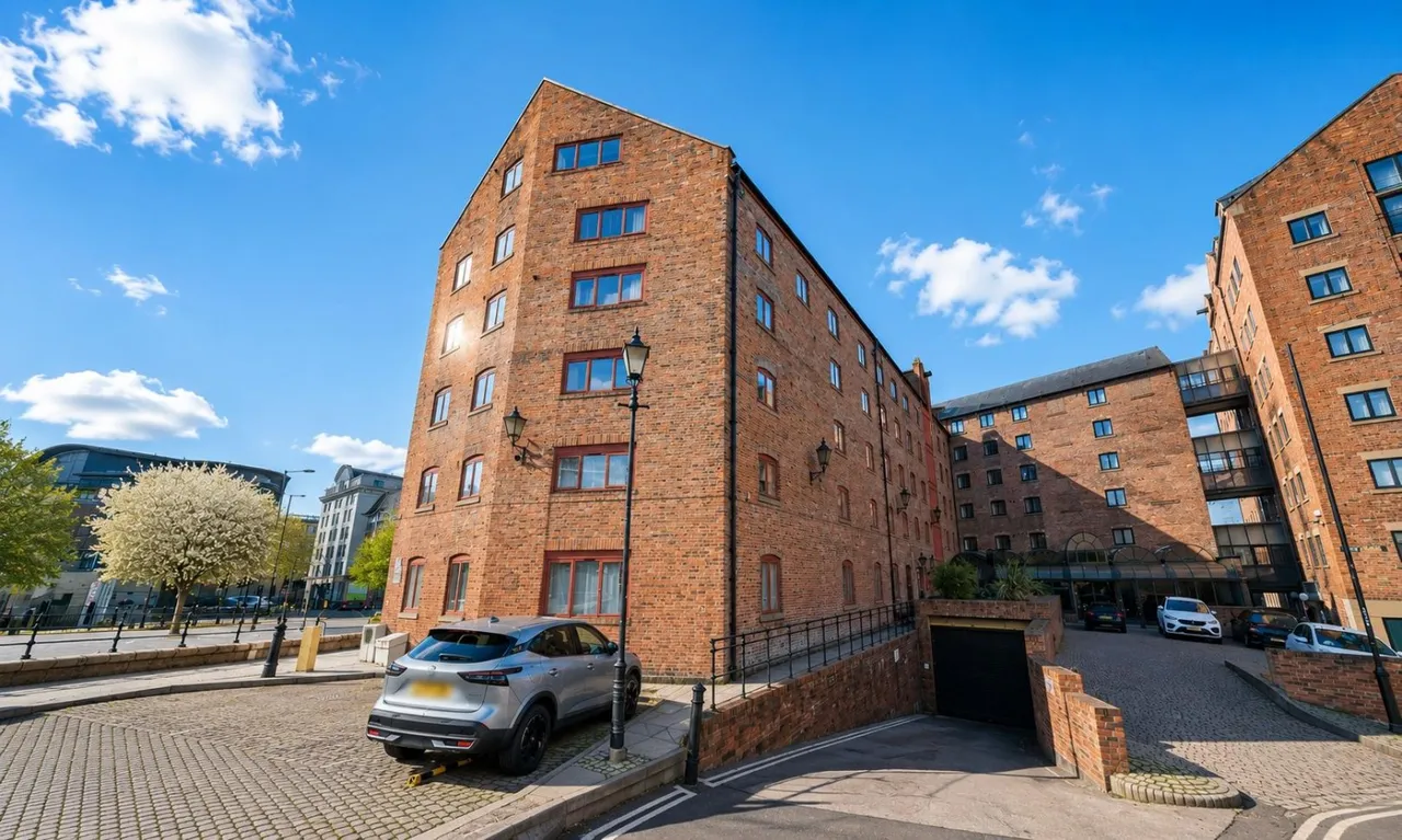 2 bed flat for sale — Milk Market, Newcastle Upon Tyne, NE1