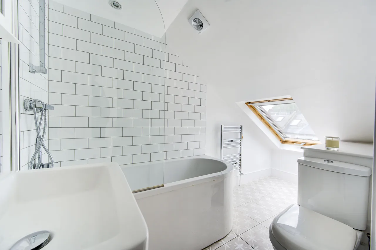 10a Firth Gardens, London, photo 8