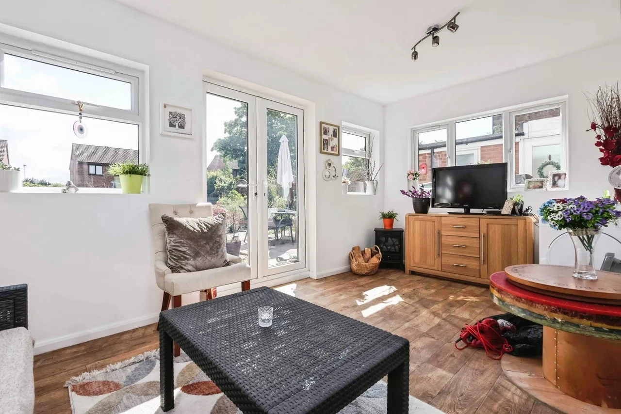 Kings Road, Great Barr, B44, photo 11