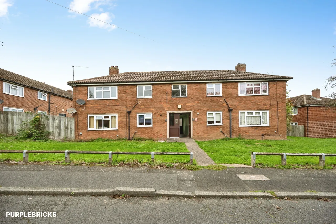 1 bed flat for sale, Jockey Field, Dudley, DY3