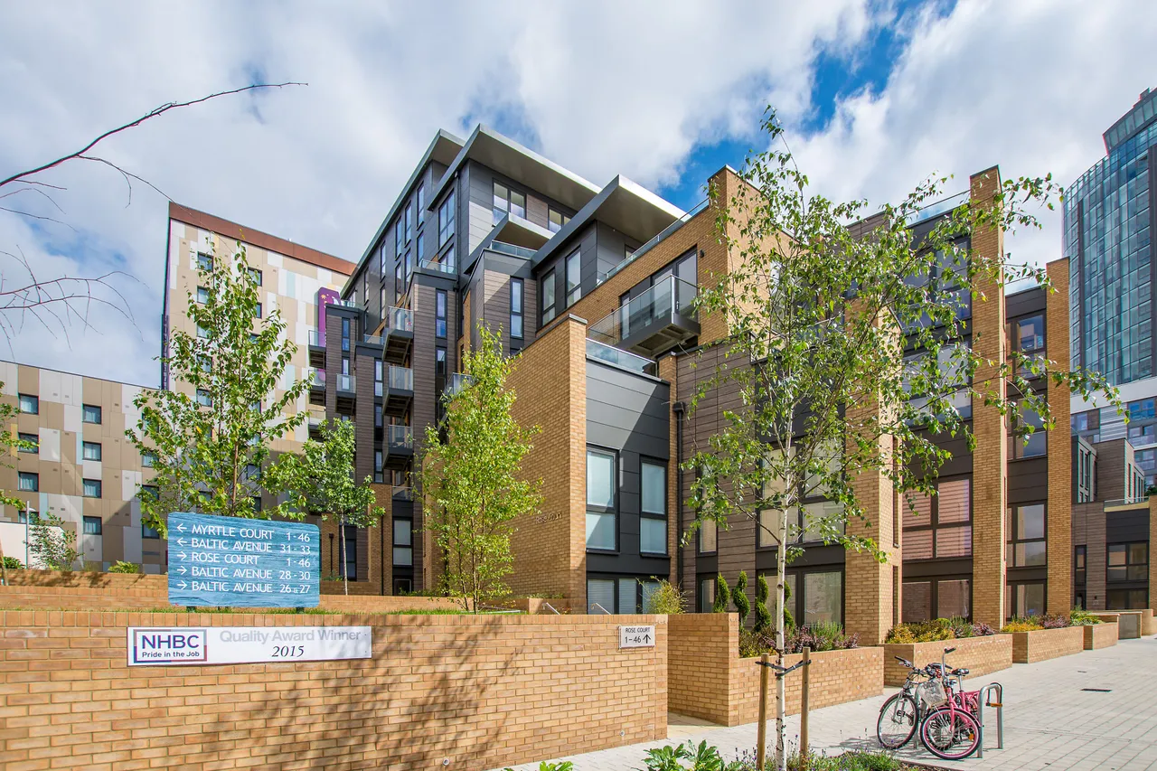 1 bed flat to rent — 8 Rose Court, Baltic Avenue, Brentford