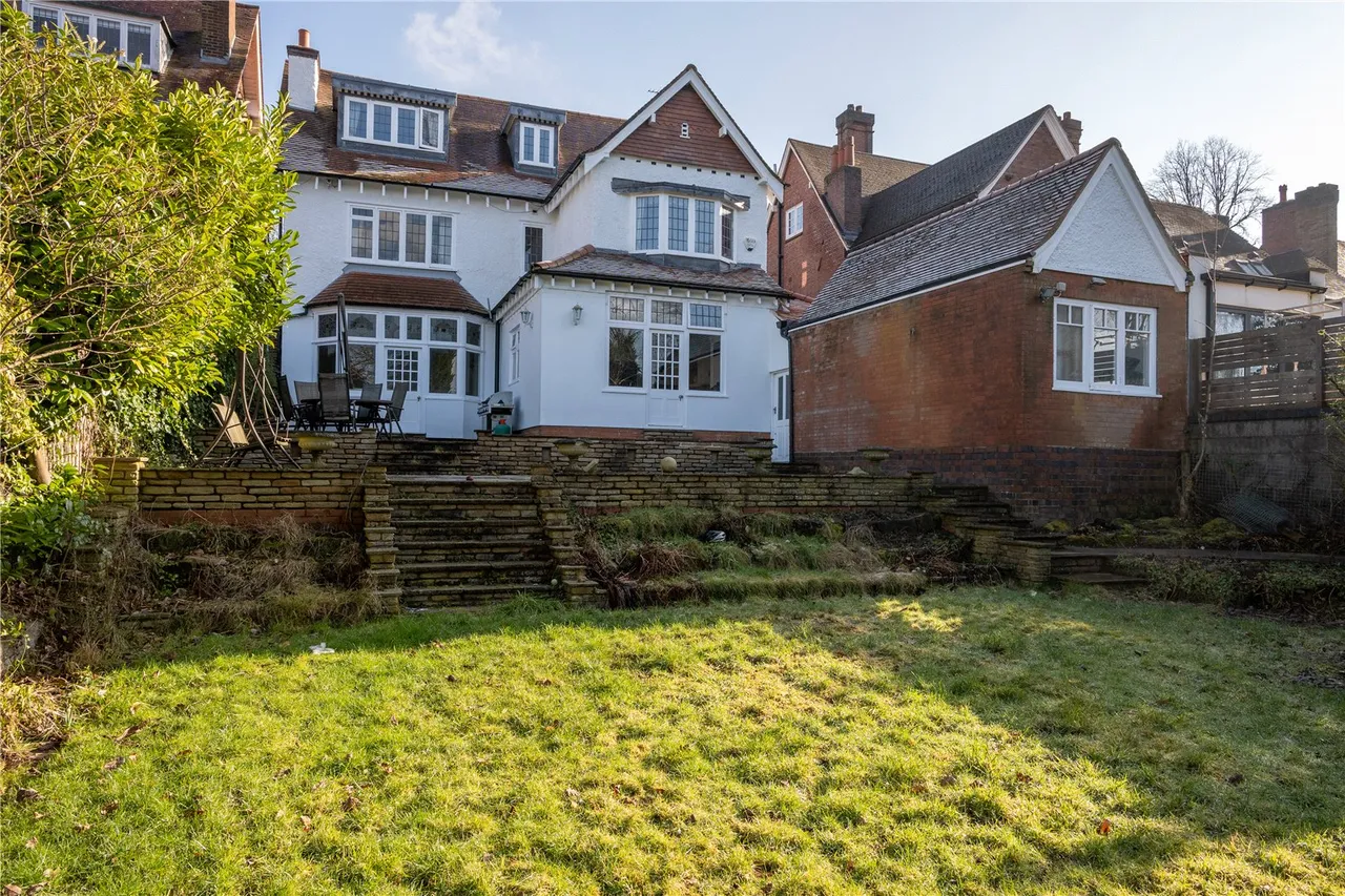 Amesbury Road, Moseley, Birmingham, B13 8LD, photo 4