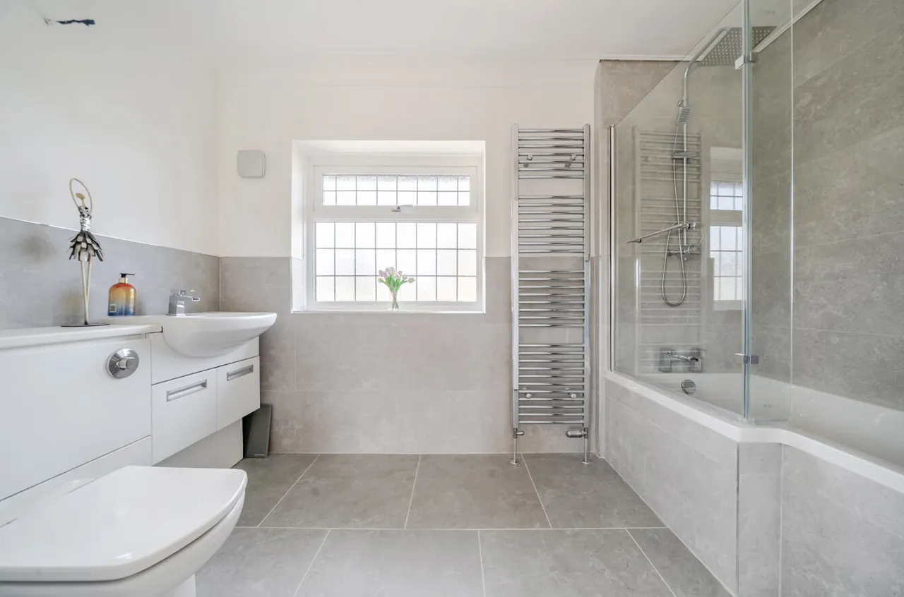Ferringham Lane, Ferring, BN12, photo 12