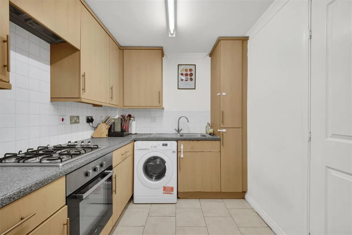 Glandford Way, Chadwell Heath, RM6, photo 8