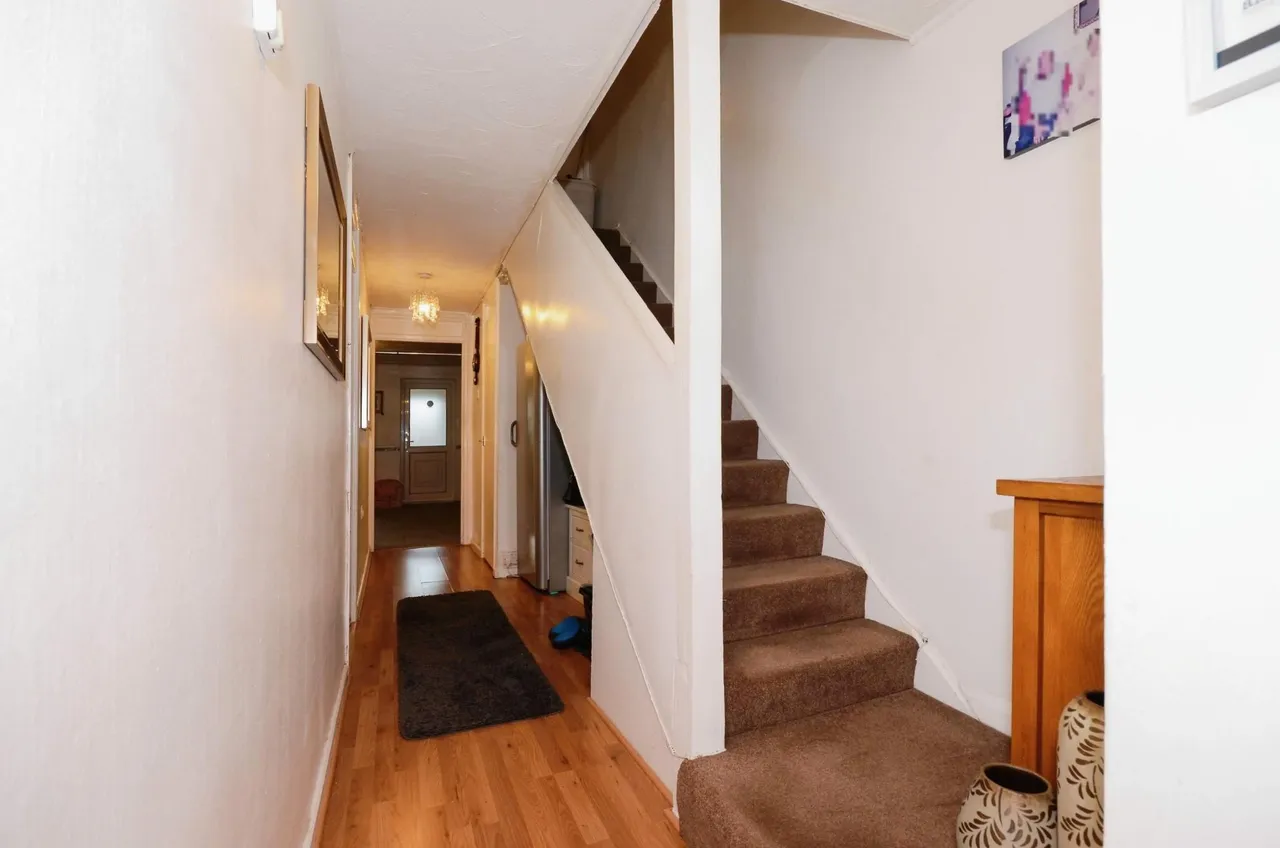 Springway, Harrow, HA1, photo 2