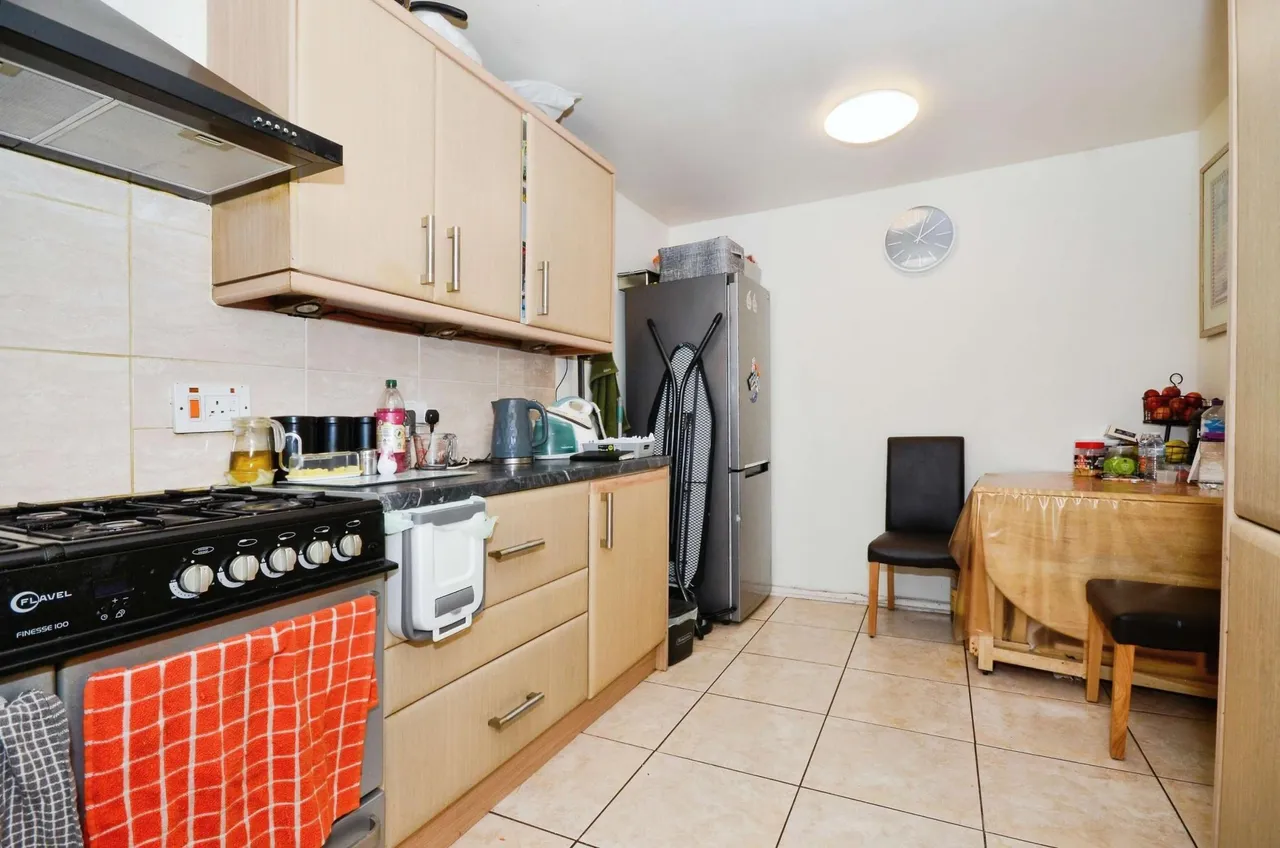 Springway, Harrow, HA1, photo 3
