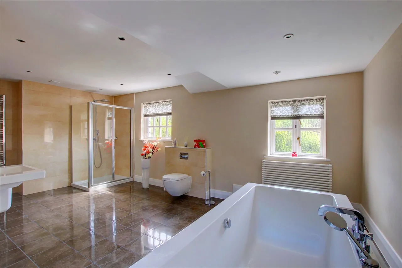 Woodland Drive, Barnt Green, Birmingham, B45 8FX, photo 17