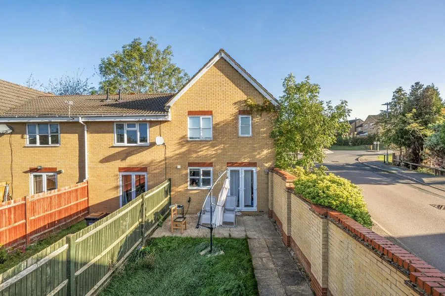 3 bed house for sale, Field View, Brackley, NN13