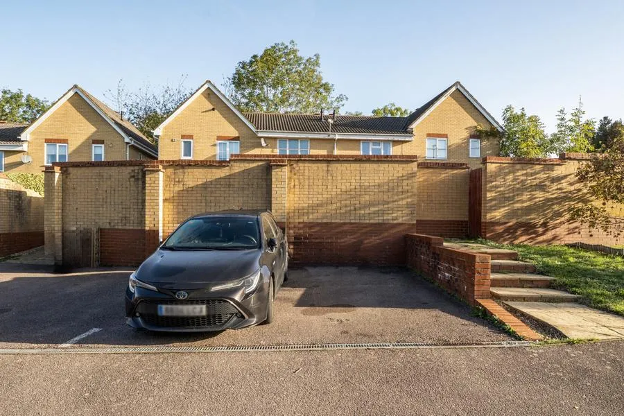Field View, Brackley, NN13, photo 18