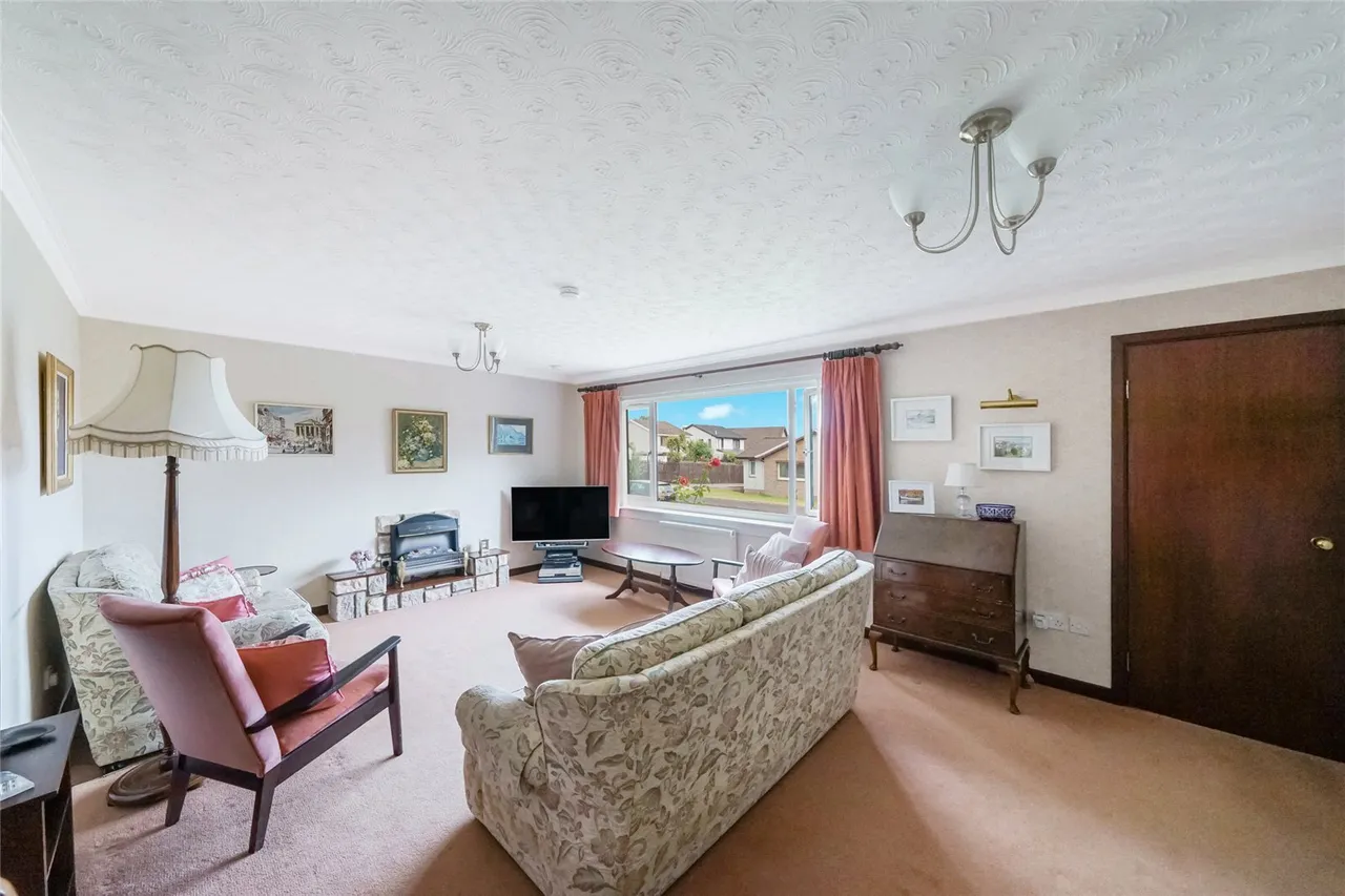 Bream Place, Houston, PA6, photo 5