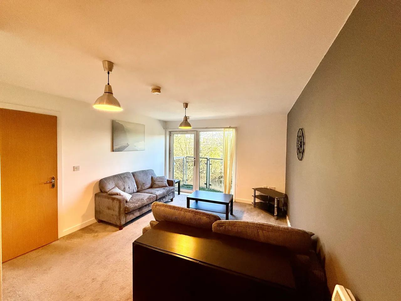 Bishops Corner, Hulme, M15, photo 2