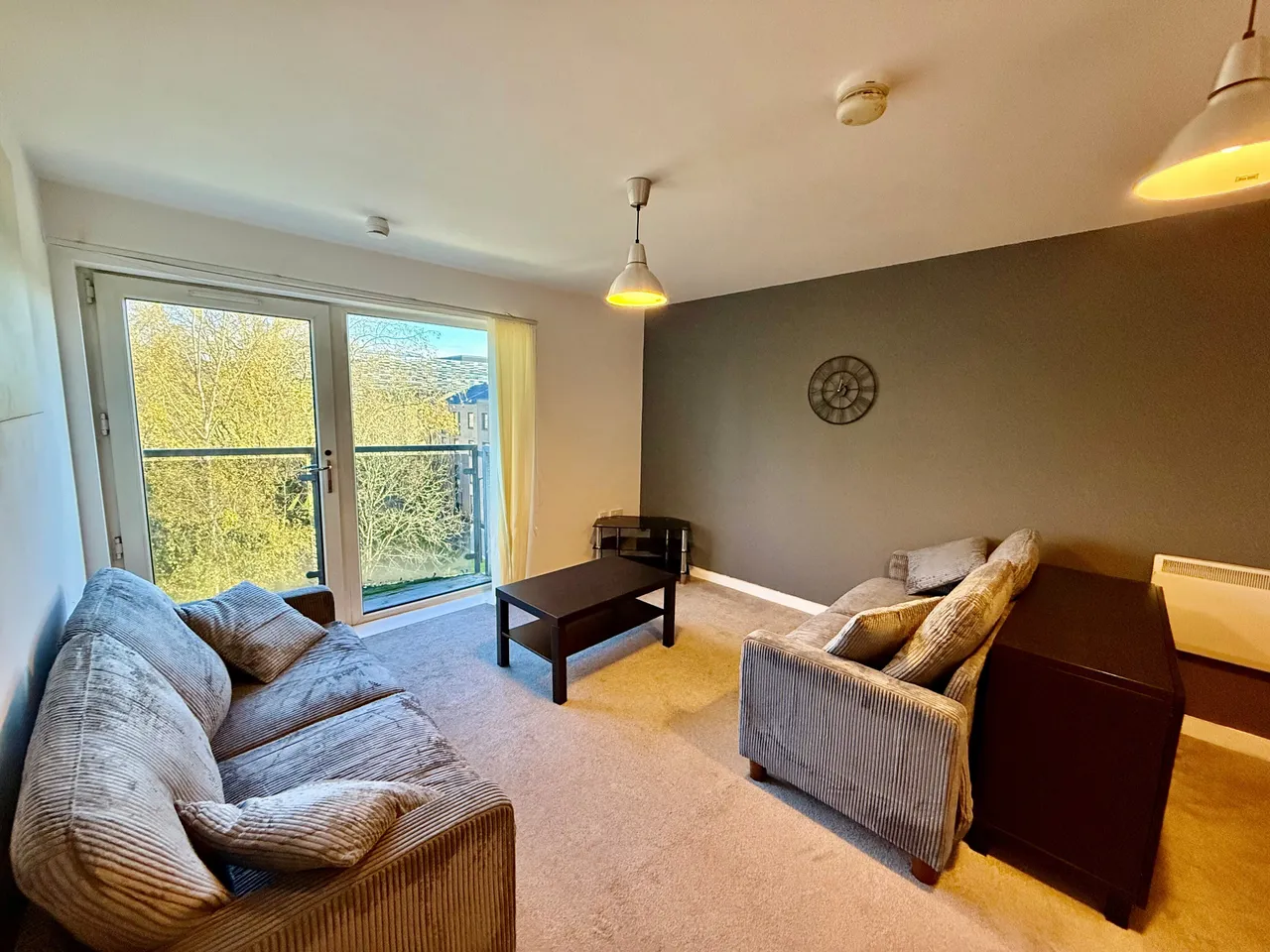 Bishops Corner, Hulme, M15, photo 3
