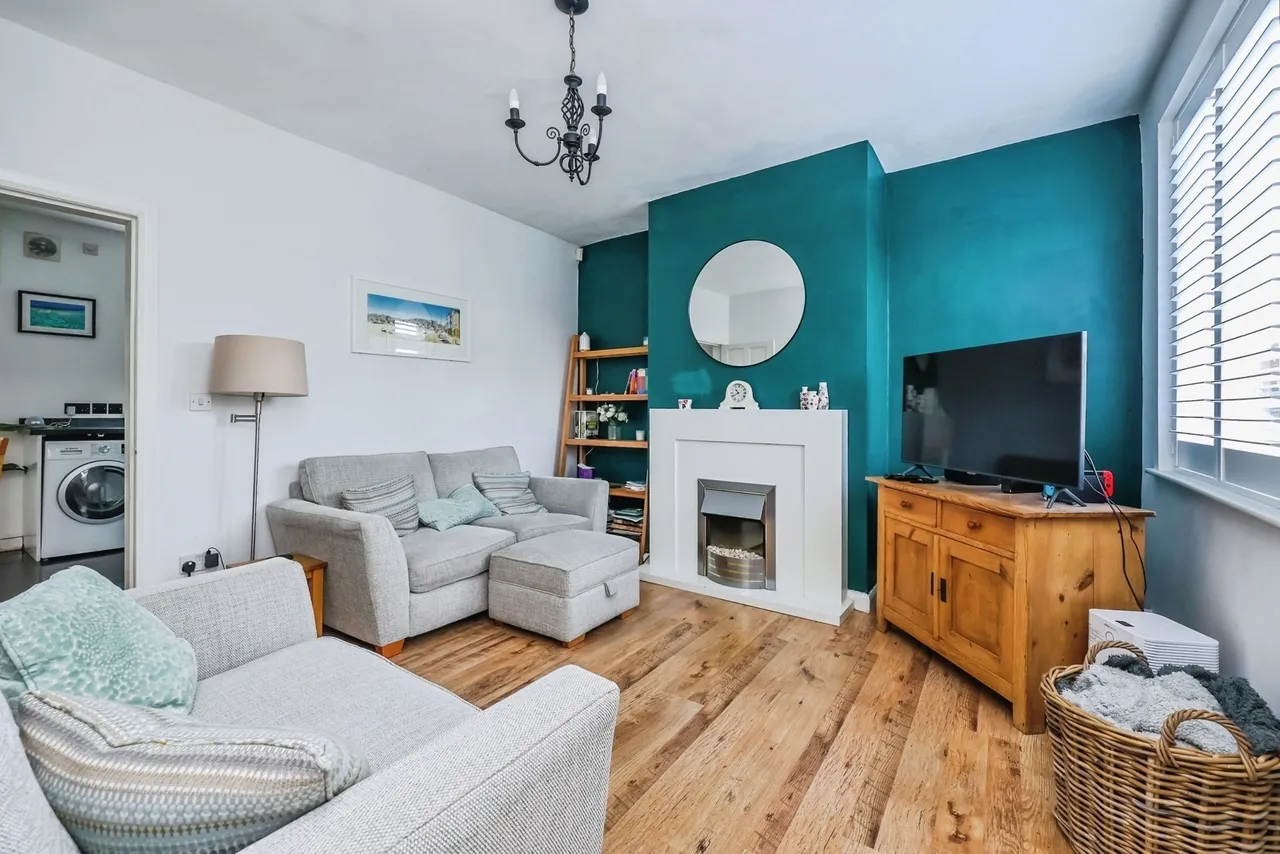 Byron Street, Hucknall, NG15, photo 2