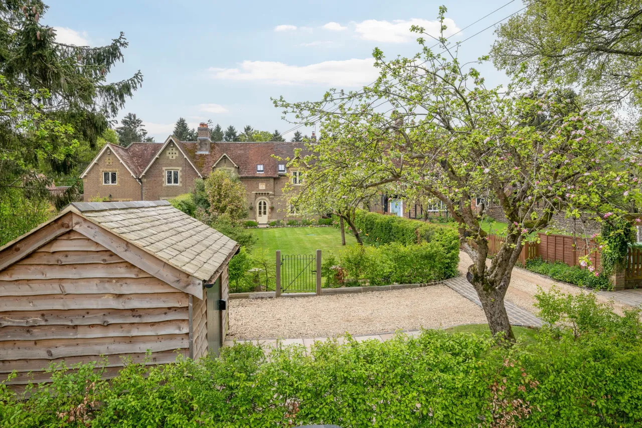 St. Margarets, Great Gaddesden, HP1, photo 41