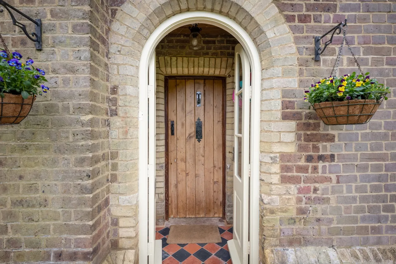 St. Margarets, Great Gaddesden, HP1, photo 32