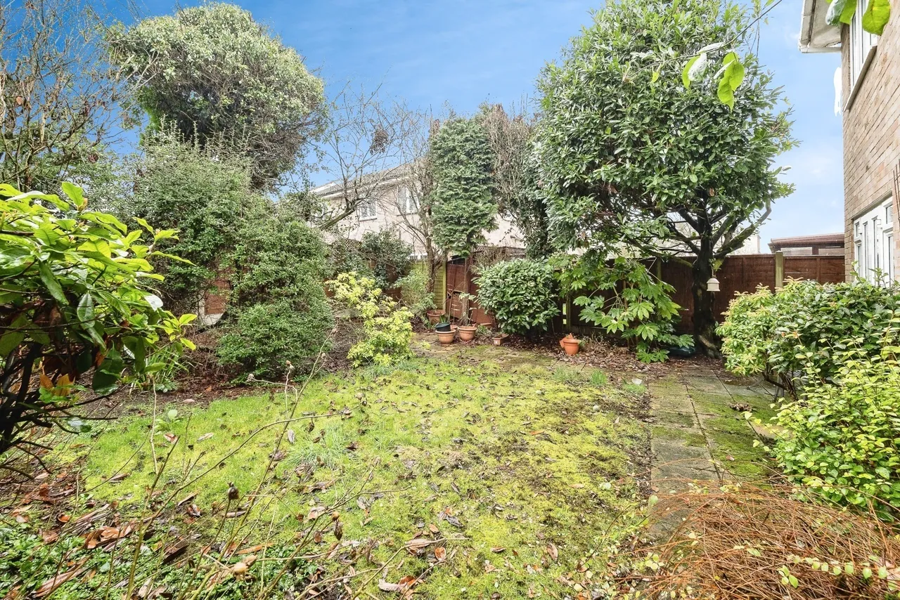 Monkhams Avenue, Woodford Green, IG8, photo 18