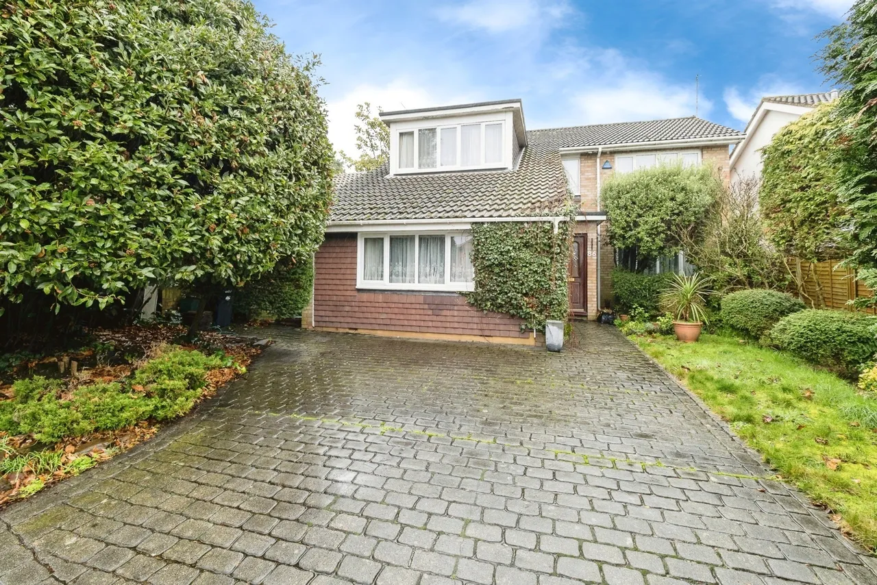 Monkhams Avenue, Woodford Green, IG8, photo 17