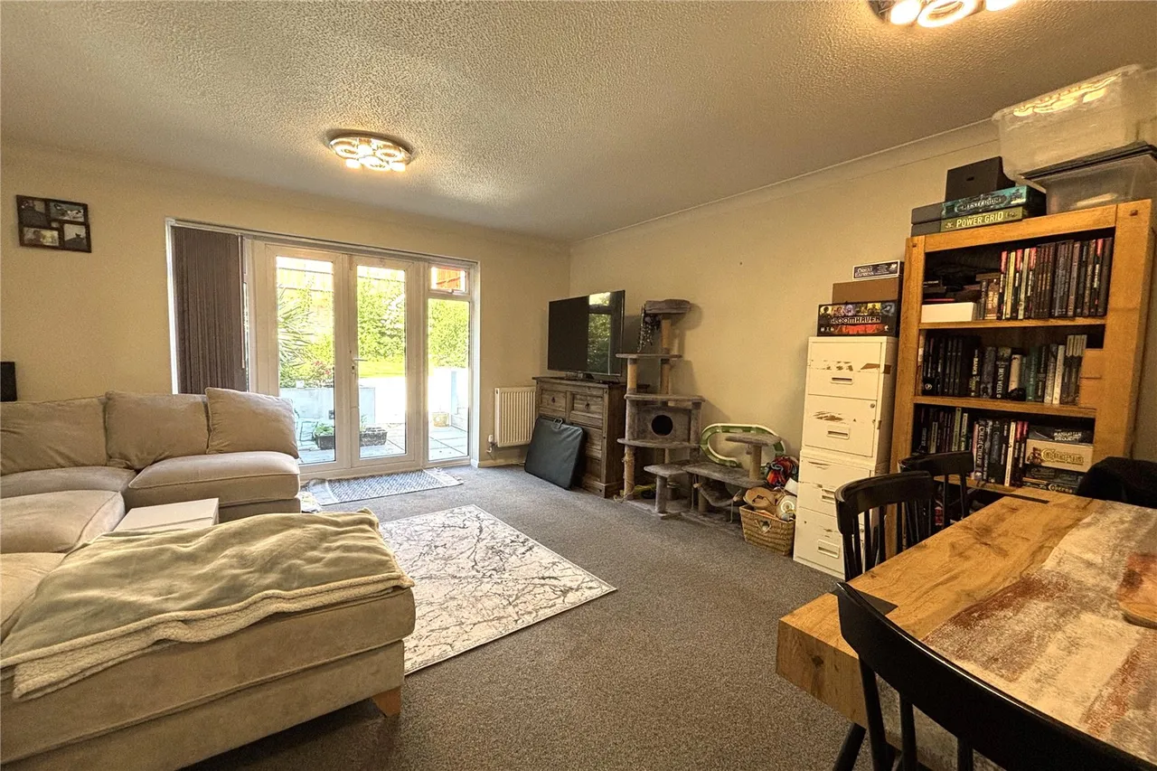 Barnett Lane, Lightwater, Surrey, GU18 5LE, photo 5