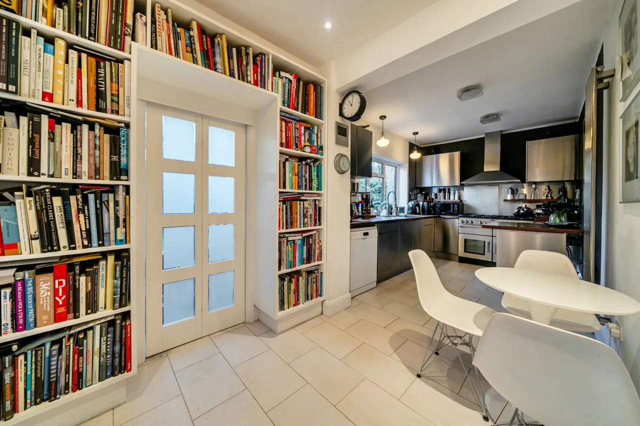 Broad Walk, SE3, photo 16