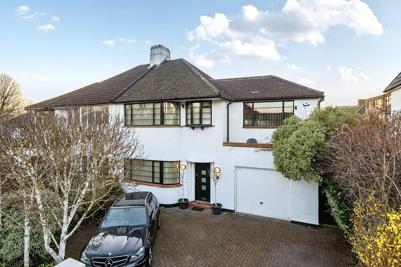 Broad Walk, SE3, photo 17