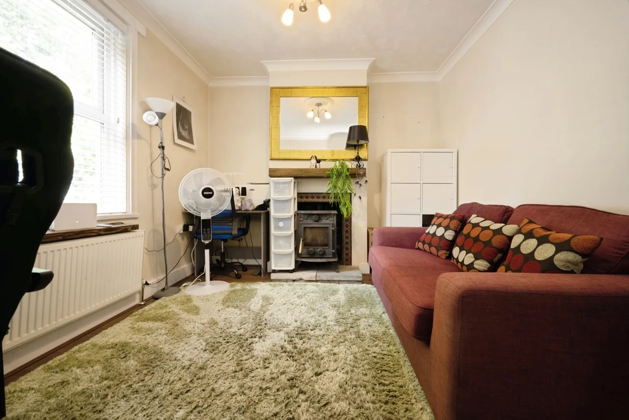 Station Road, Irchester, NN29, photo 7